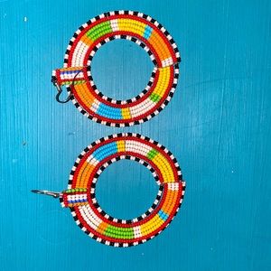 Lot of handmade African earrings and necklace